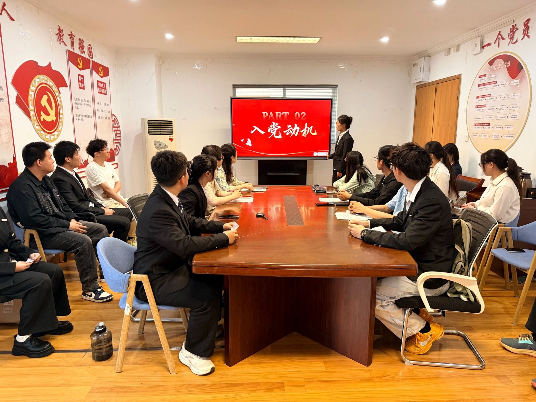 汽车与交通工程学部2026年上半年党员发展对象推优答辩会顺利召开